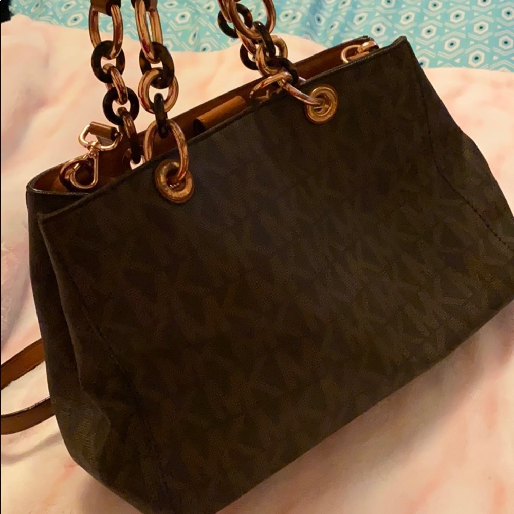 Micheal kors bag